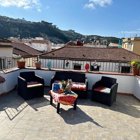 B&B Frai Sorrento Exteriör bild