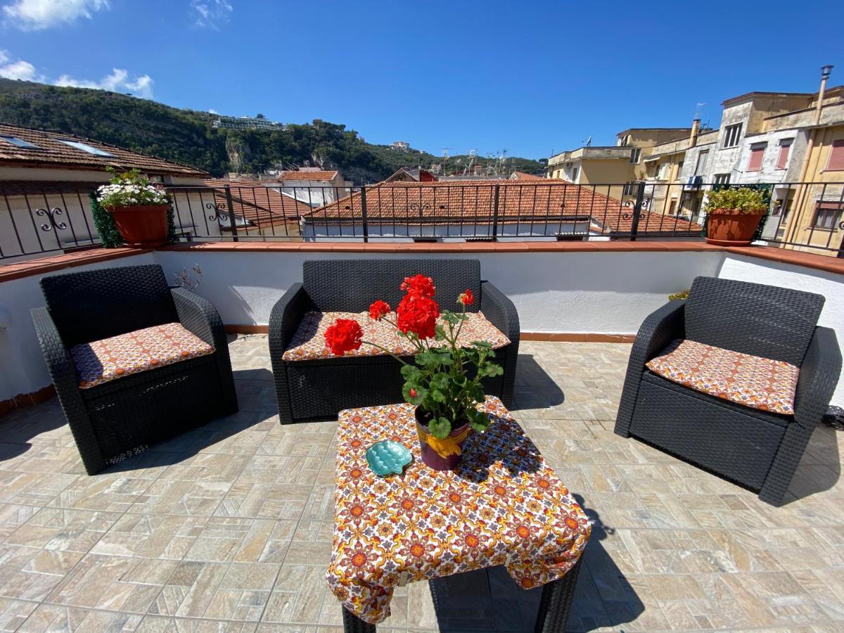 B&B Frai Sorrento Exteriör bild